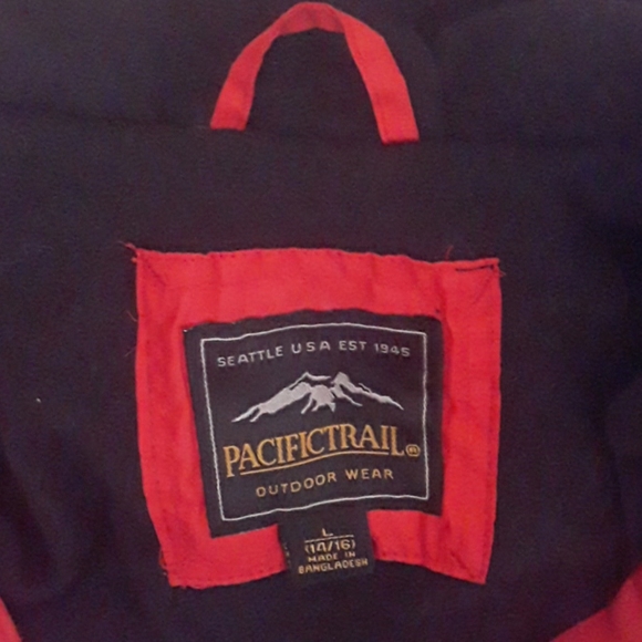 Pacific Trail Lightweight Jacket w Hood - Picture 6 of 7